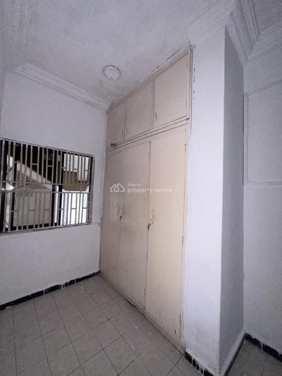 1 Bedroom Apartment, Lekki Phase 1, Lekki, Lagos, Flat / Apartment for Rent