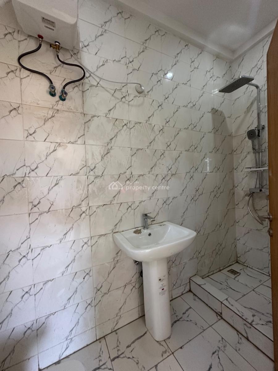 Newly Built 3 Bedroom Serviced and Unfurnished Apartment, Shoprite, Jabi, Abuja, Flat / Apartment for Rent