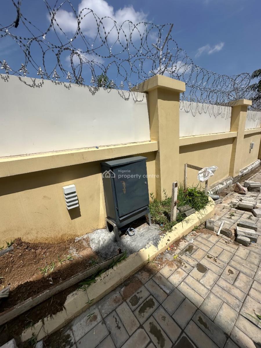 Newly Built 3 Bedroom Serviced and Unfurnished Apartment, Shoprite, Jabi, Abuja, Flat / Apartment for Rent