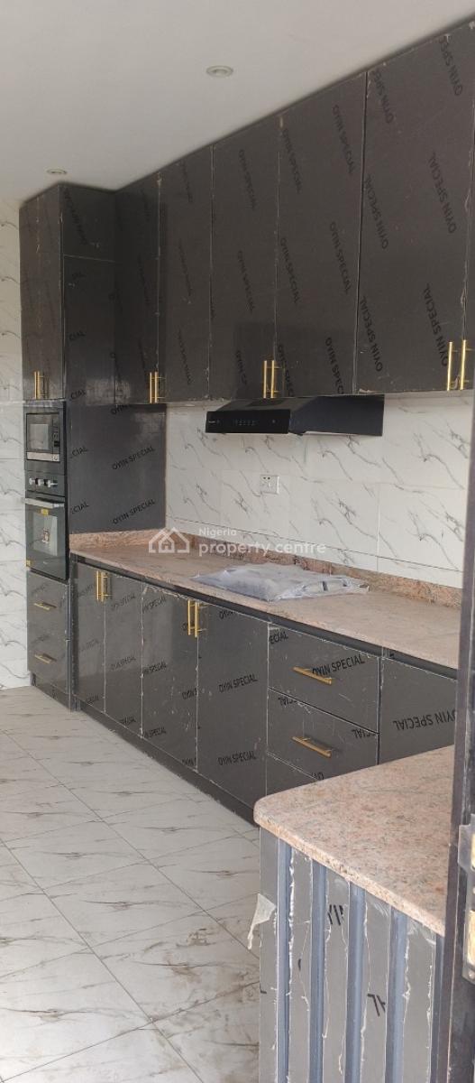 Luxury 2 Bedroom Flat, Lekki Scheme 2 Estate Abraham Adesanya, Ogombo, Ajah, Lagos, Flat / Apartment for Rent