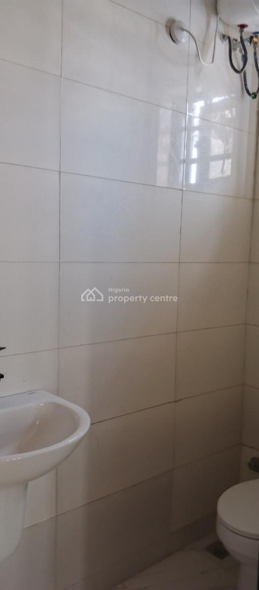 Luxury 2 Bedroom Flat, Lekki Scheme 2 Estate Abraham Adesanya, Ogombo, Ajah, Lagos, Flat / Apartment for Rent