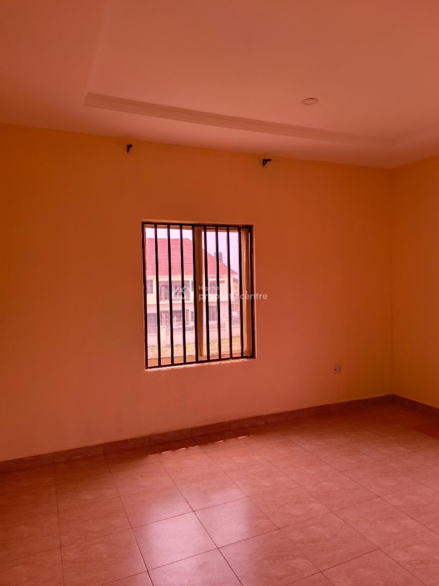 Clean 2 Bedroom Flat in an Estate, Life Camp, Abuja, Flat / Apartment for Rent