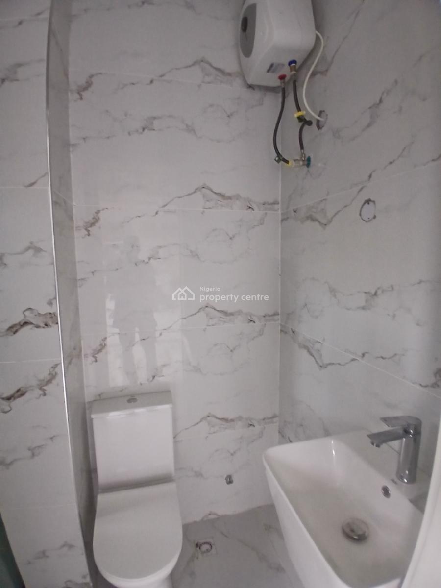 Tastefully Finished and Newly Built and Serviced with 24/7 Power Suppl, Lekki Phase 1, Lekki, Lagos, House for Sale