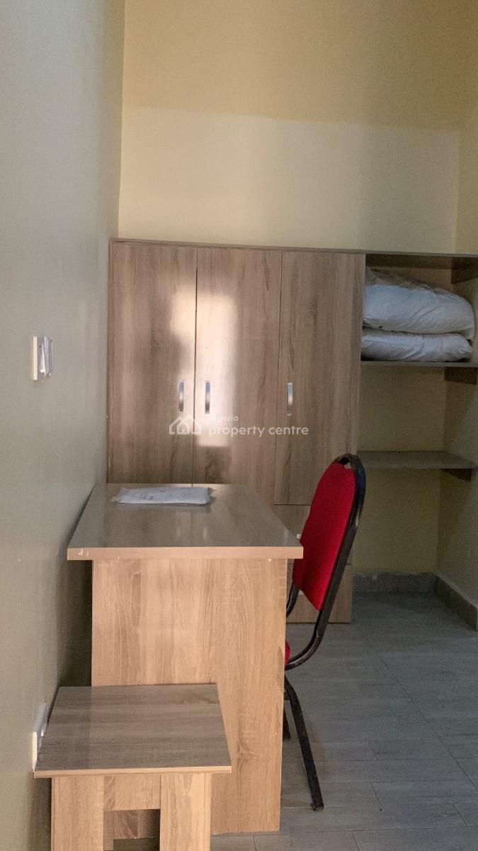 Fully Furnished 2 Bedroom in an Estate, Mpape Road, Maitama 2, Maitama District, Abuja, Flat / Apartment for Rent