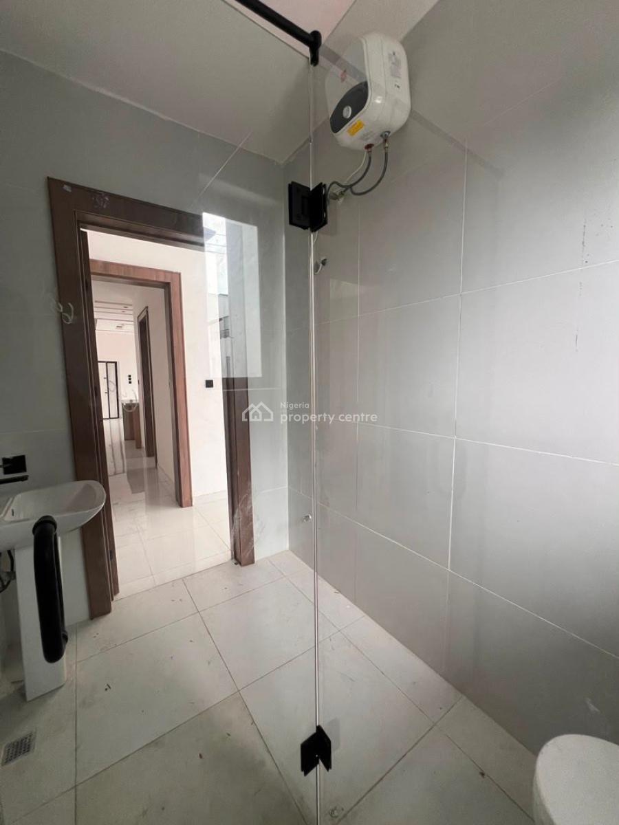 Stunning 2 Bedroom Apartment with Elevator, Swimming Pool, Stunning 2 Bedroom Apartment with Elevator, Swimming Pool, Lekki Phase 1, Lekki, Lagos, Flat / Apartment for Sale