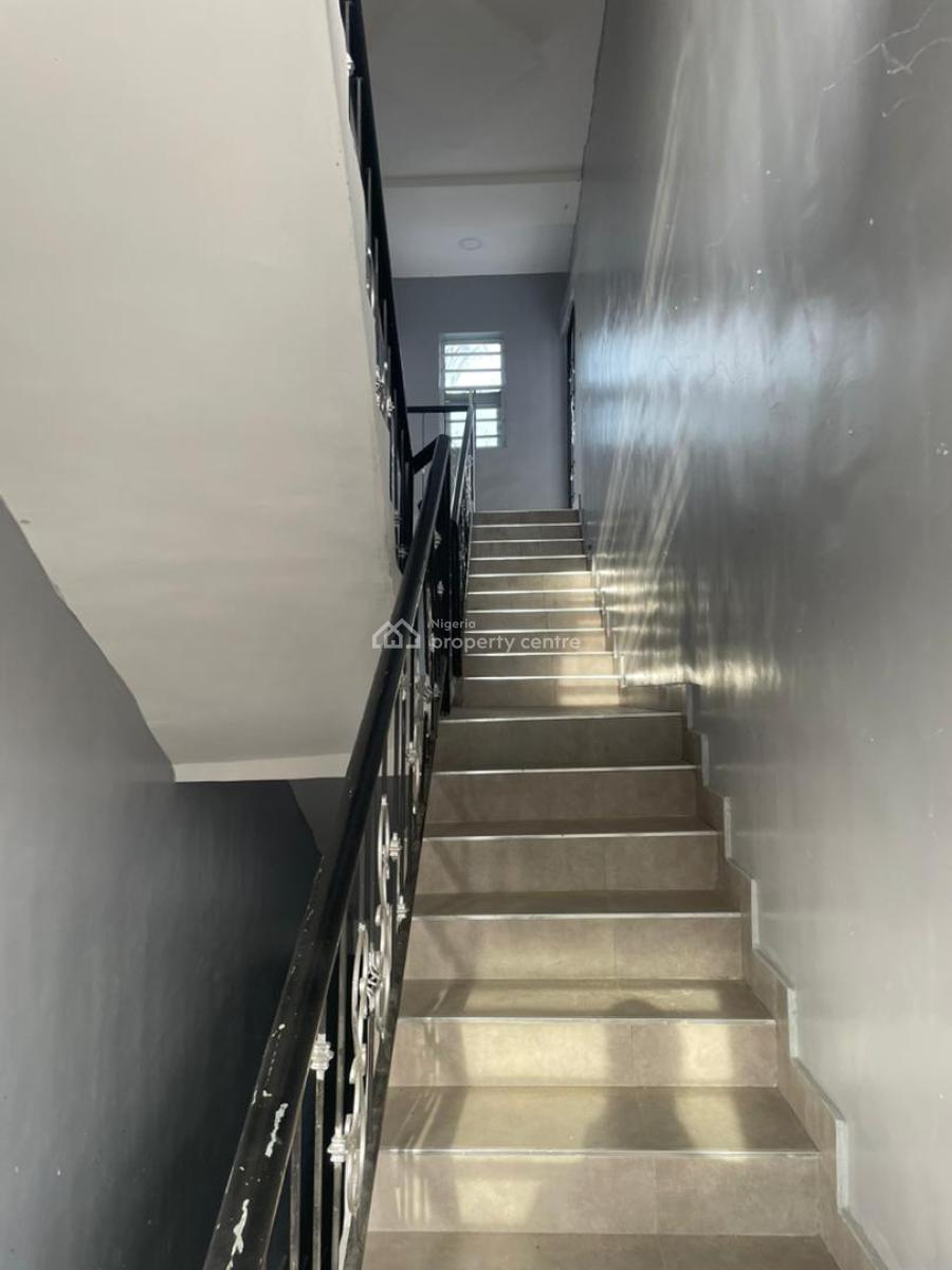 Top Notch and Luxury 3 Bedroom Terrace Duplex, Monastery Road, Sangotedo, Ajah, Lagos, Terraced Duplex for Rent