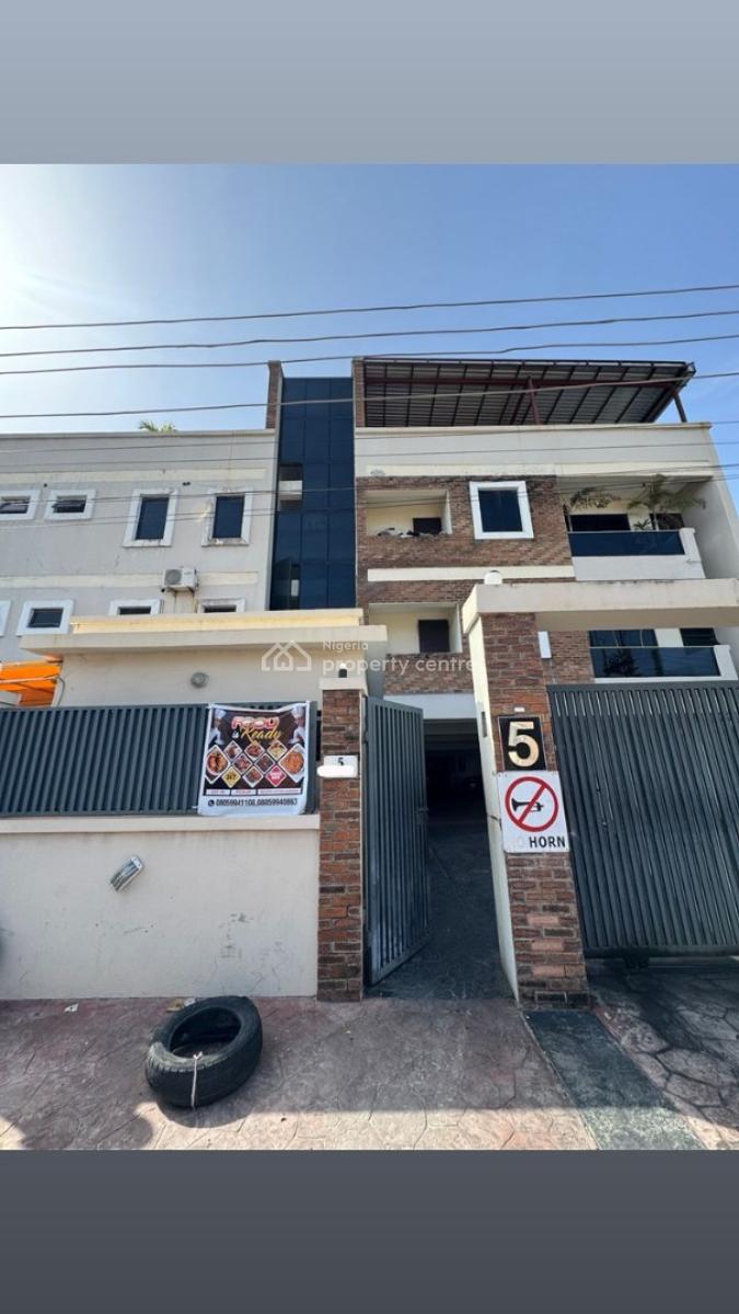 1 Bedroom Apartment in Lekki Phase 1, Lekki Phase 1, Lekki, Lagos, Flat / Apartment for Rent