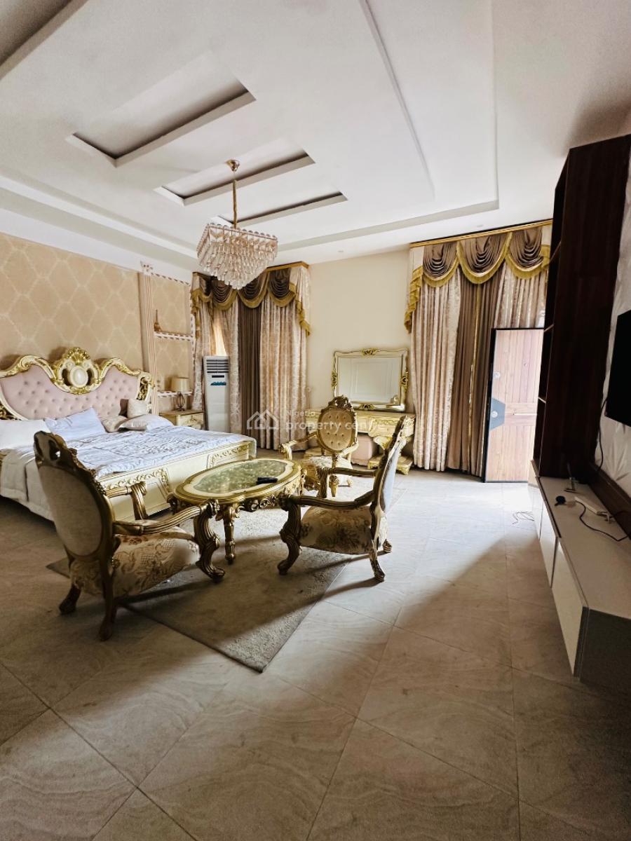 5 Bed&bq  300 Million, Ikota, Lekki, Lagos, Detached Duplex for Sale