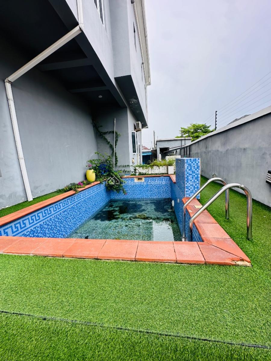 5 Bed&bq  300 Million, Ikota, Lekki, Lagos, Detached Duplex for Sale