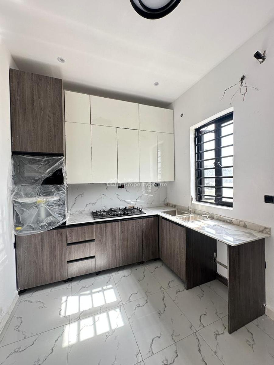 Exquisite Luxury Spacious 4 Bedroom Terrace Duplex with Bq, Chevron Tollgate, Lekki, Lagos, Terraced Duplex for Sale