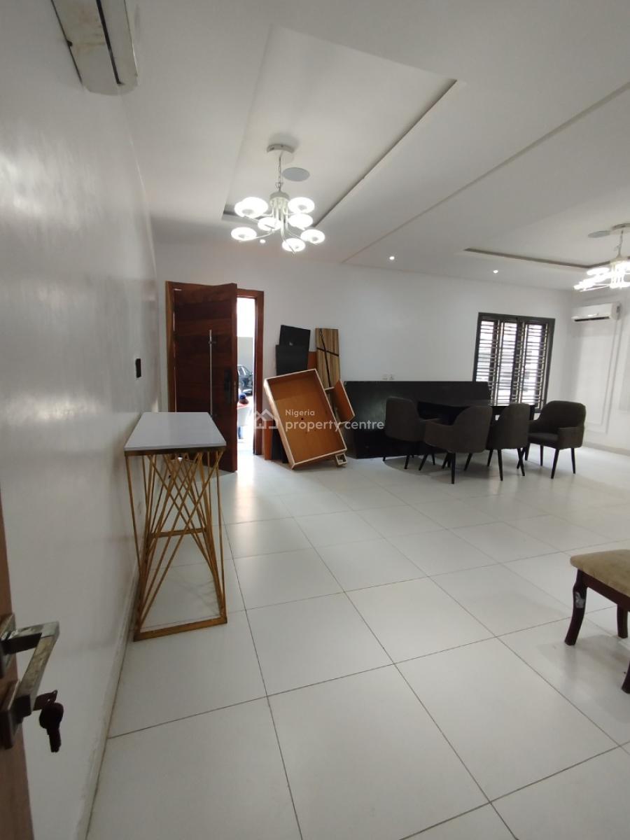 Well Maintained 4 Bedroom Duplex with Bq, Lekki Phase 1, Lekki, Lagos, Terraced Duplex for Sale