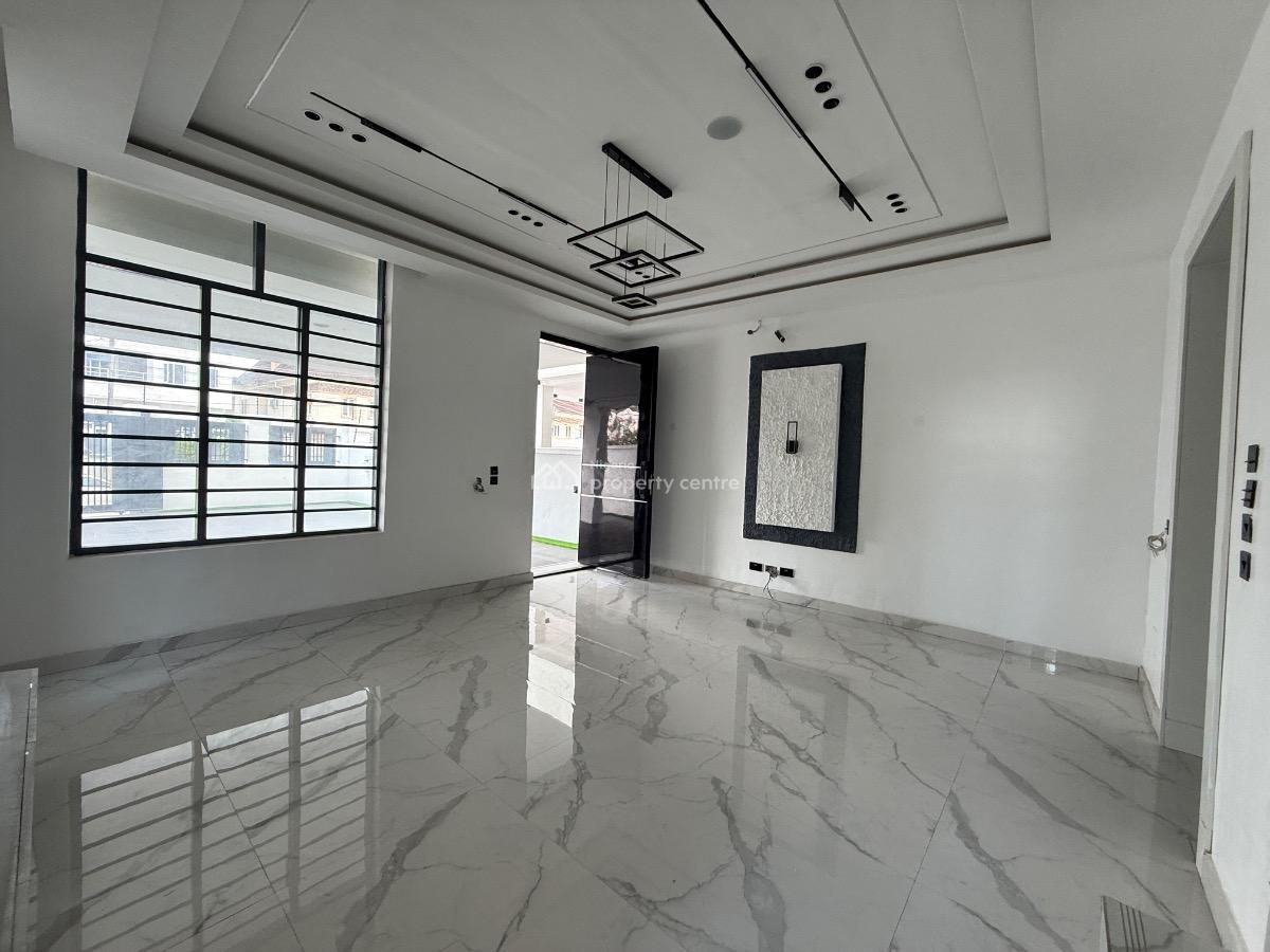5 Bedroom Detached Available, Lekki Phase 2, Lekki, Lagos, Detached Duplex for Sale
