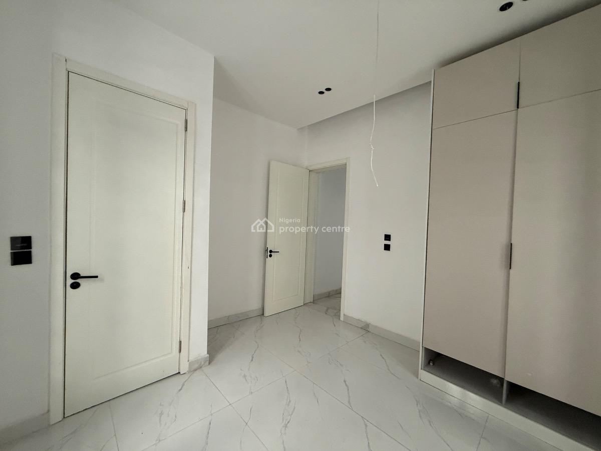 5 Bedroom Detached Available, Lekki Phase 2, Lekki, Lagos, Detached Duplex for Sale