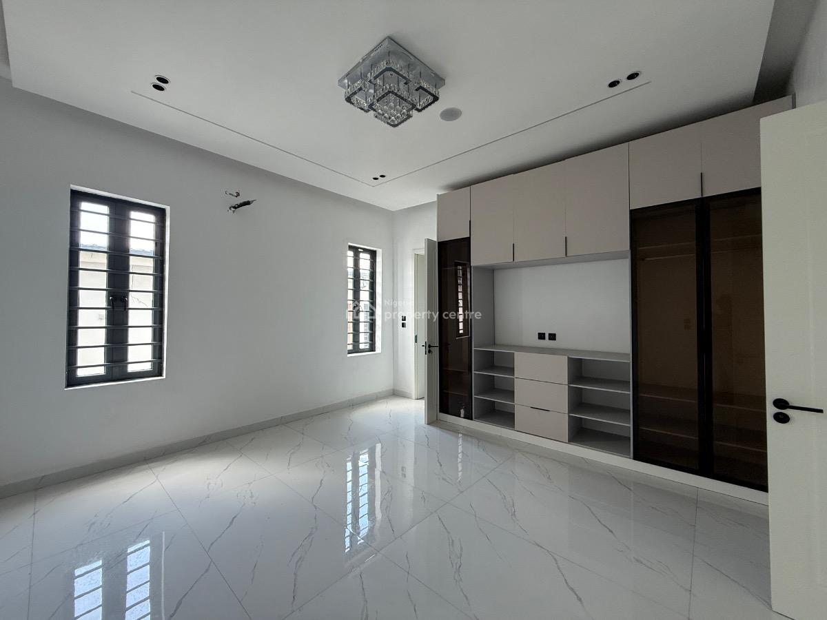 5 Bedroom Detached Available, Lekki Phase 2, Lekki, Lagos, Detached Duplex for Sale