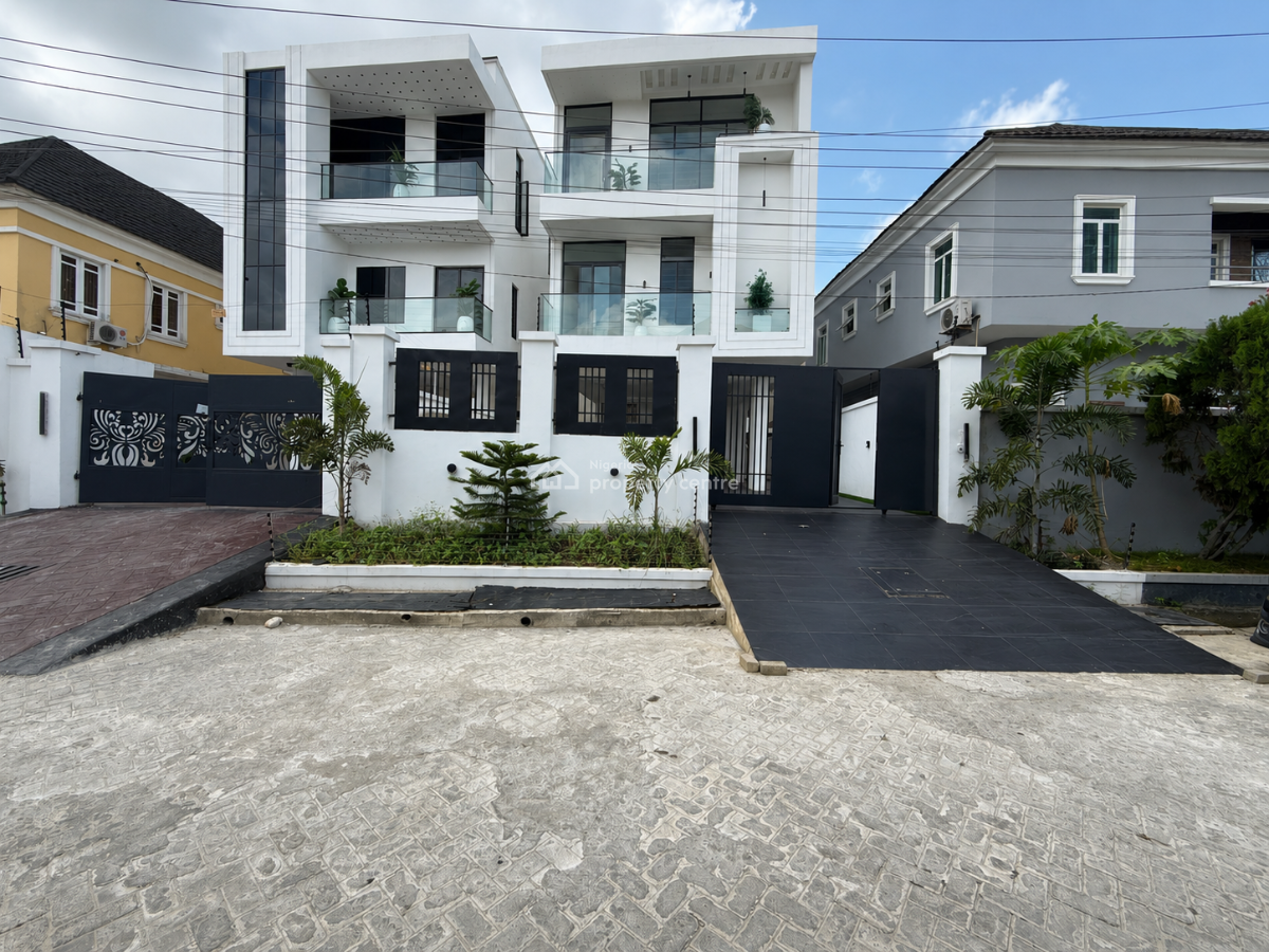 5 Bedroom Detached Available, Lekki Phase 2, Lekki, Lagos, Detached Duplex for Sale