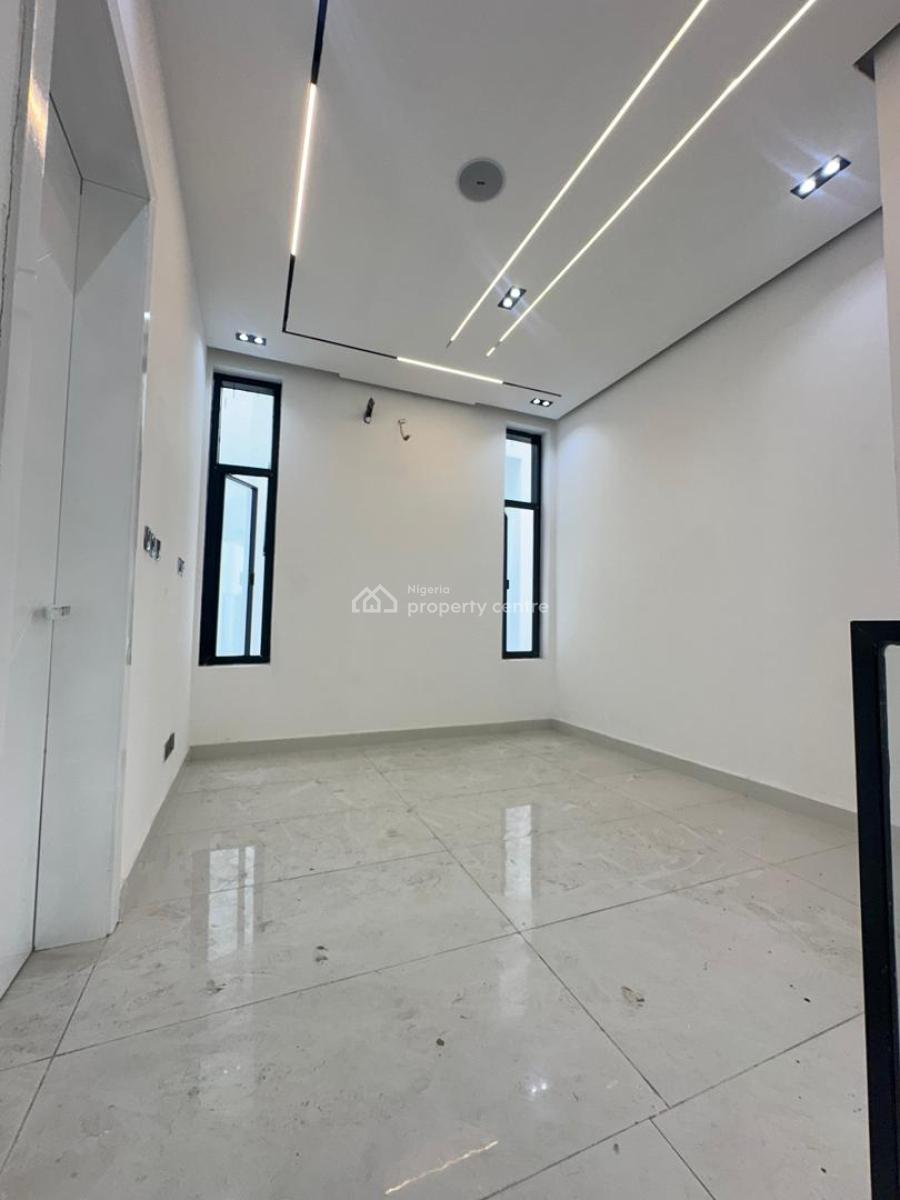 Exquisite Luxury Spacious 5 Bedroom Fully Detached Duplex with Bq, Chevron Tollgate Lekki Lagos, Lekki, Lagos, Detached Duplex for Sale