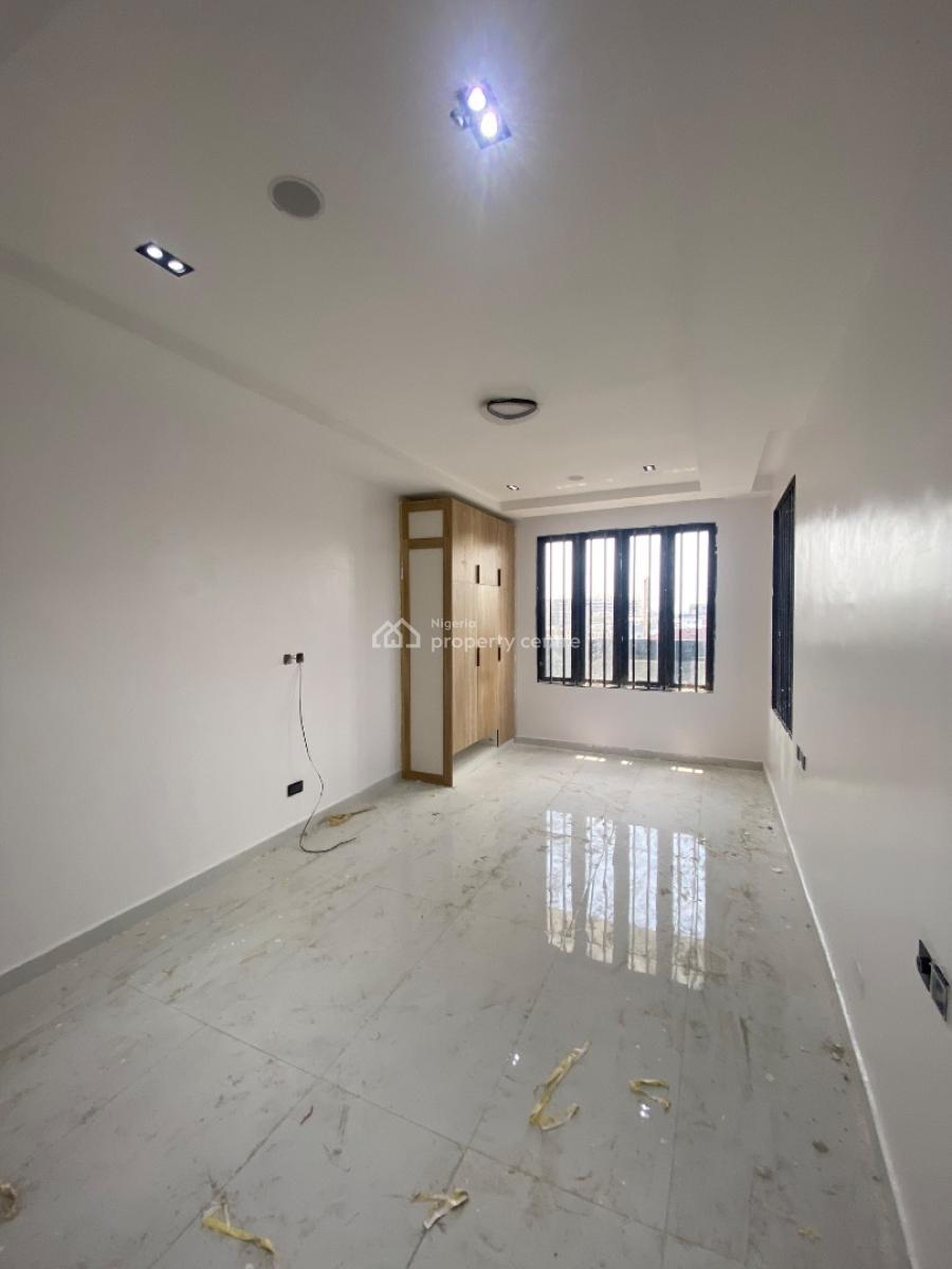 Newly Built 3 Bedroom Penthouse Apartment, Lekki 1, Lekki Phase 1, Lekki, Lagos, Block of Flats for Sale