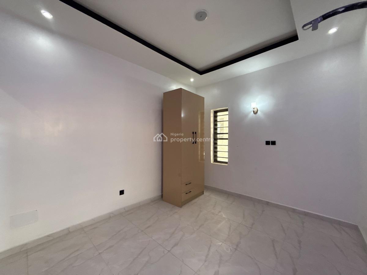 5 Bedroom Detached Available, Lekki Phase 2, Lekki, Lagos, Detached Duplex for Sale
