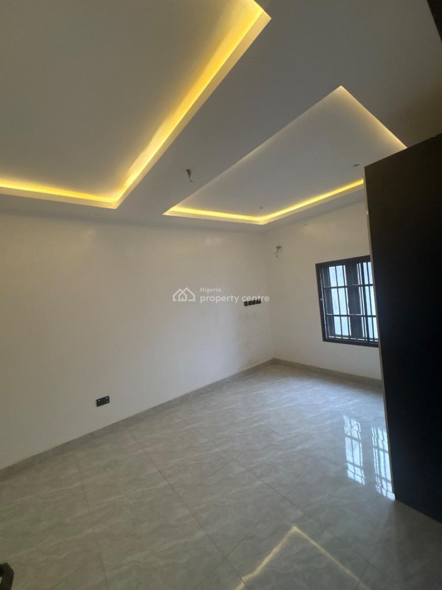 Standard 4-bedroom Duplex, Von Axis, Lugbe District, Abuja, Semi-detached Duplex for Rent