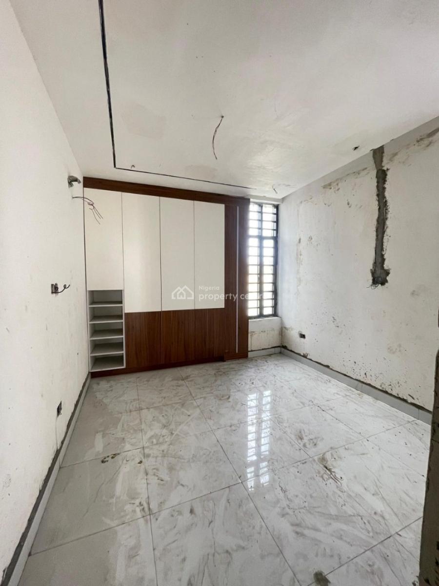 Decent 2 Bedroom Apartment with Elevator, Osapa, Lekki, Lagos, Flat / Apartment for Sale