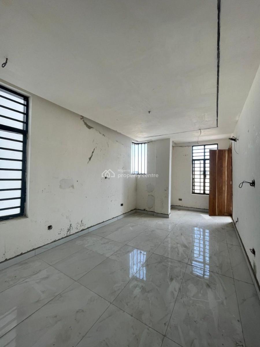 Decent 2 Bedroom Apartment with Elevator, Osapa, Lekki, Lagos, Flat / Apartment for Sale