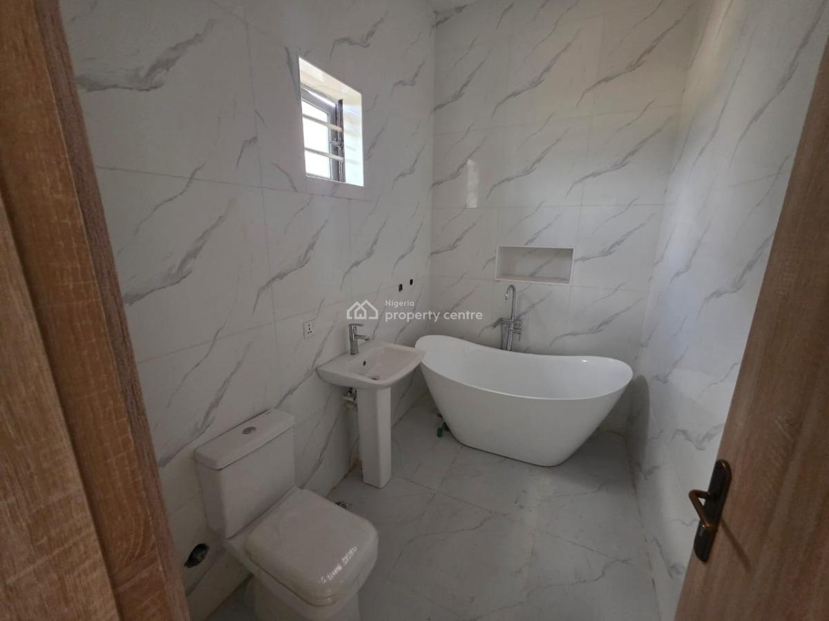 Luxury 3 Bed Detached Duplex with  Bq*️, Abraham Adesanya Lekki Lagos, Ajah, Lagos, Detached Duplex for Sale