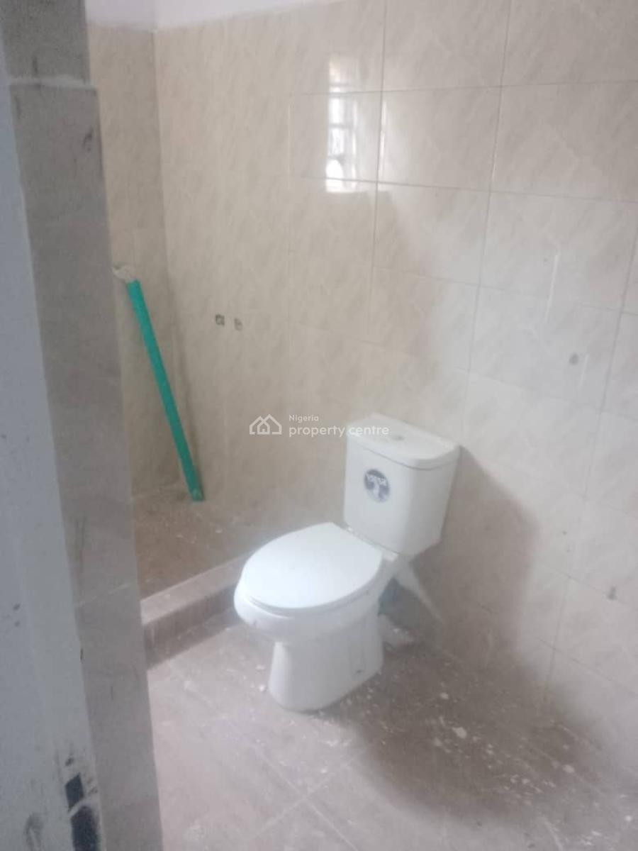 Luxurious 3 Bedroom Flat, Ogombo, Ajah, Lagos, Flat / Apartment for Rent