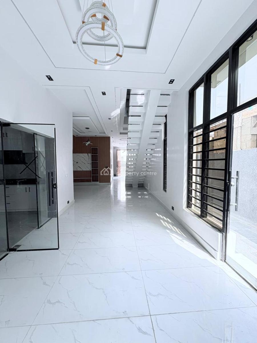 6 Bedroom Fully Detached Duplex, Lekki, Lagos, Detached Duplex for Sale
