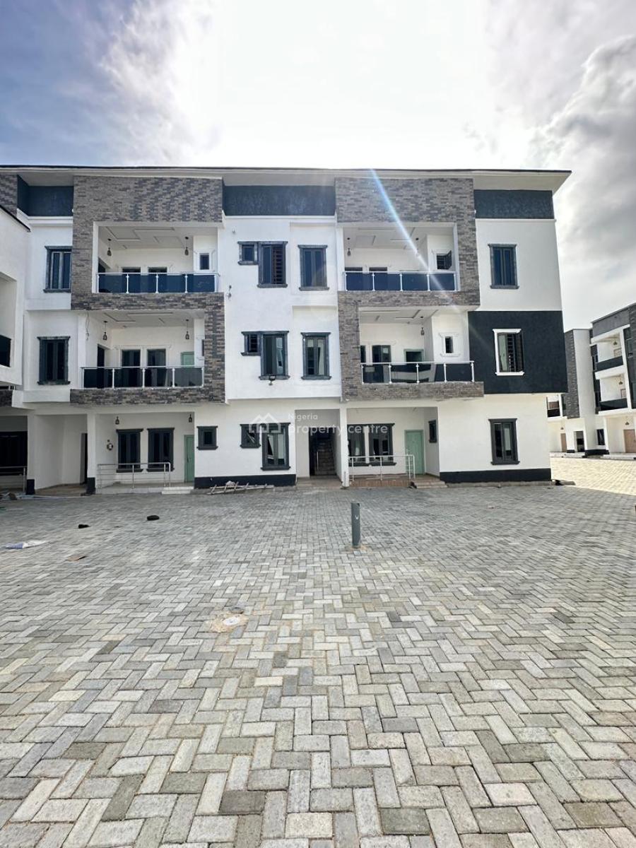 Spacious 2 Bedroom Apartment, Mobile Road Ajah Lekki Lagos, Ajah, Lagos, Flat / Apartment for Sale