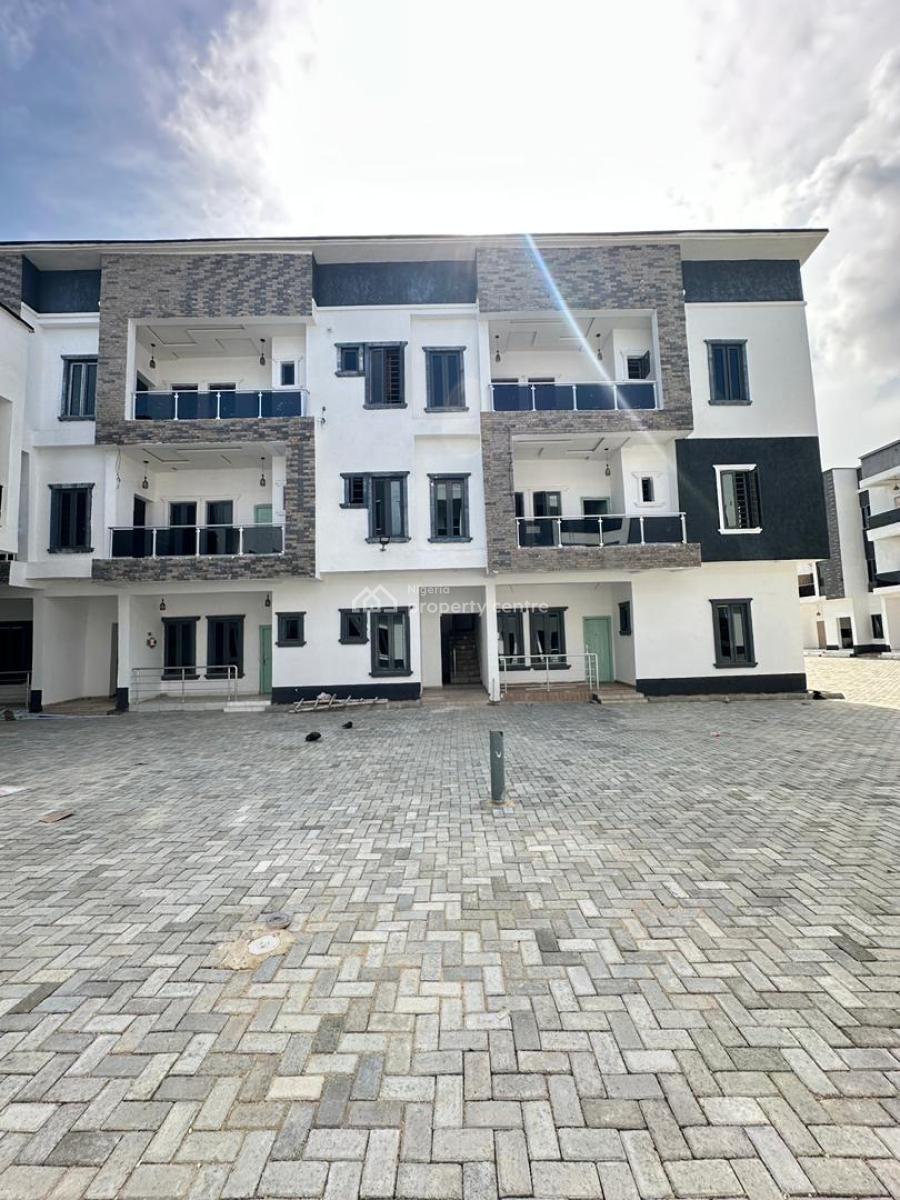 Spacious 2 Bedroom Apartment, Mobile Road Ajah Lekki Lagos, Ajah, Lagos, Flat / Apartment for Sale