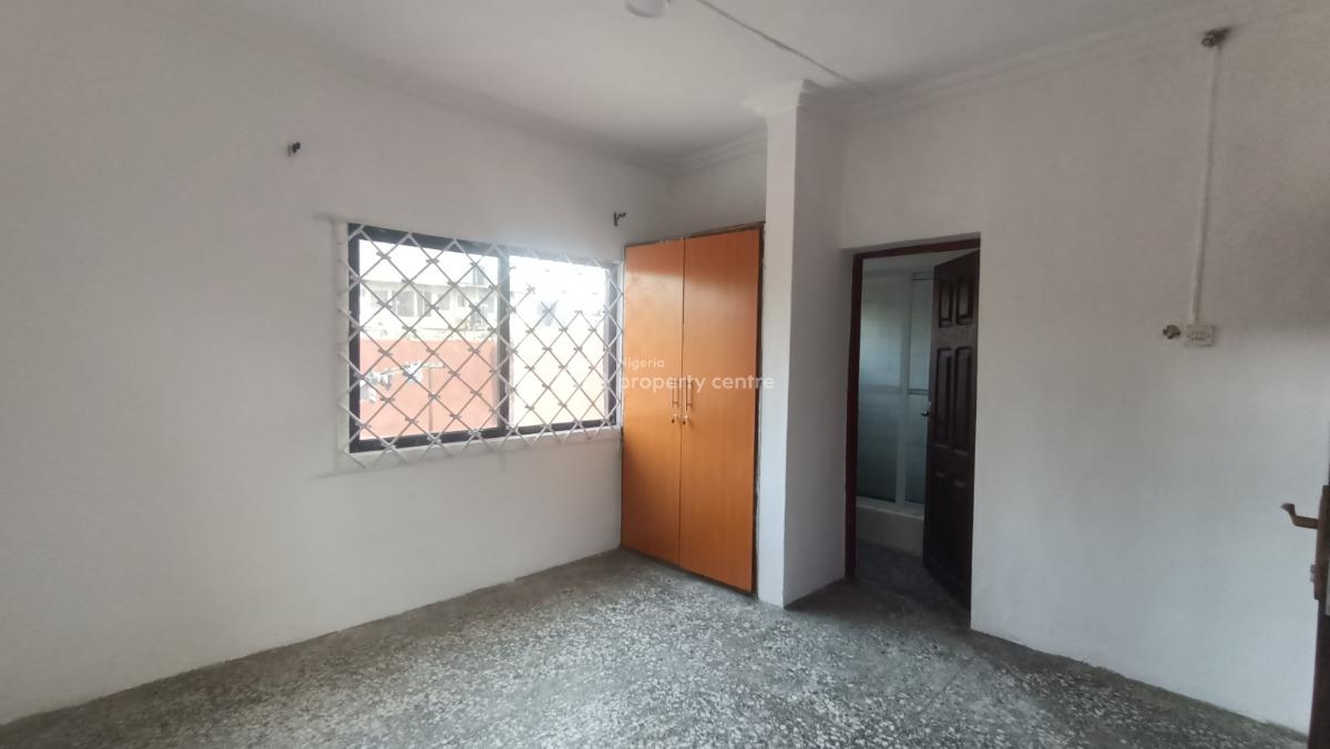 3bedroom Flat with Pop, Waldrobe and Necessary Facilities, Ojokoro Newtown Estate Agric Ikorodu, Agric, Ikorodu, Lagos, Flat / Apartment for Rent