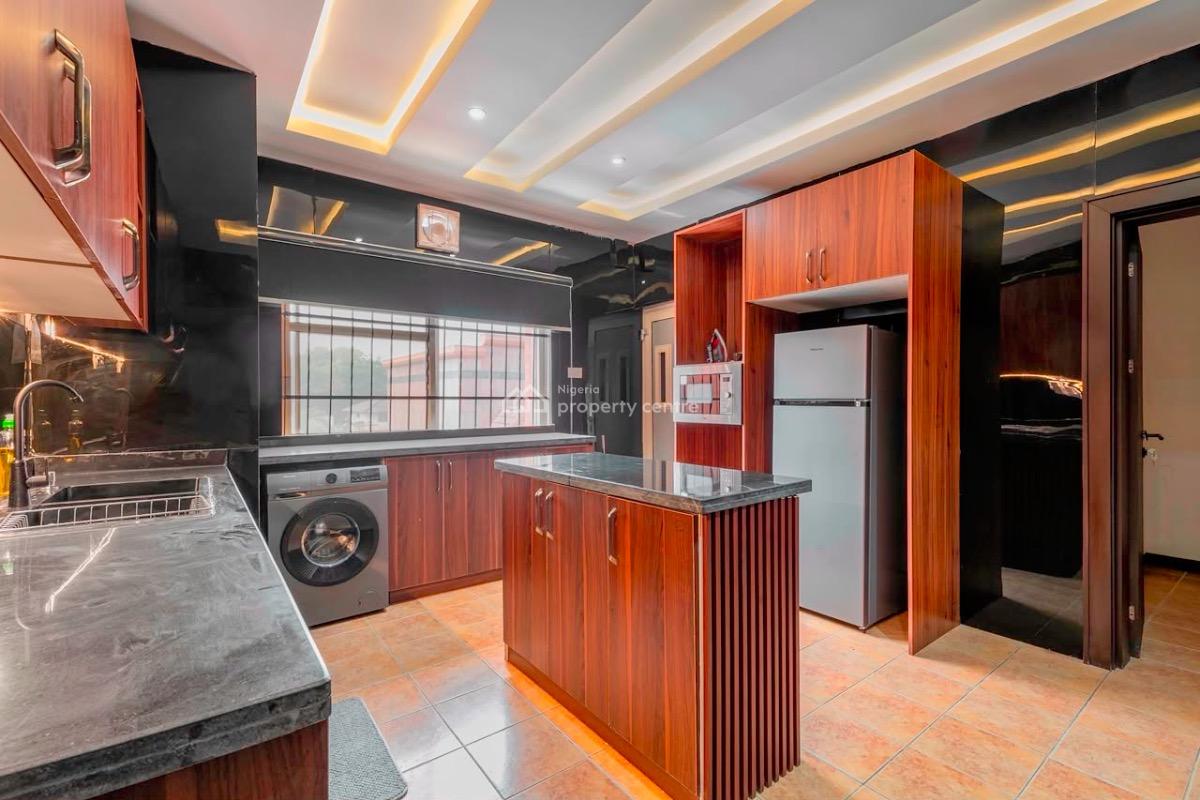 Three Bedroom Apartment, Ikoyi, Lagos, Flat / Apartment Short Let