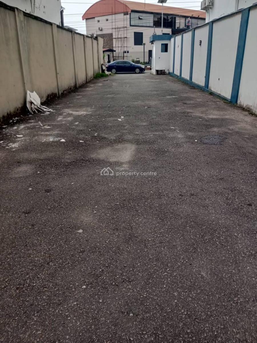 5 Bedroom Detached with a Room Bq Swimming Pool, Issac John, Ikeja, Ikeja, Lagos, Commercial Property for Rent