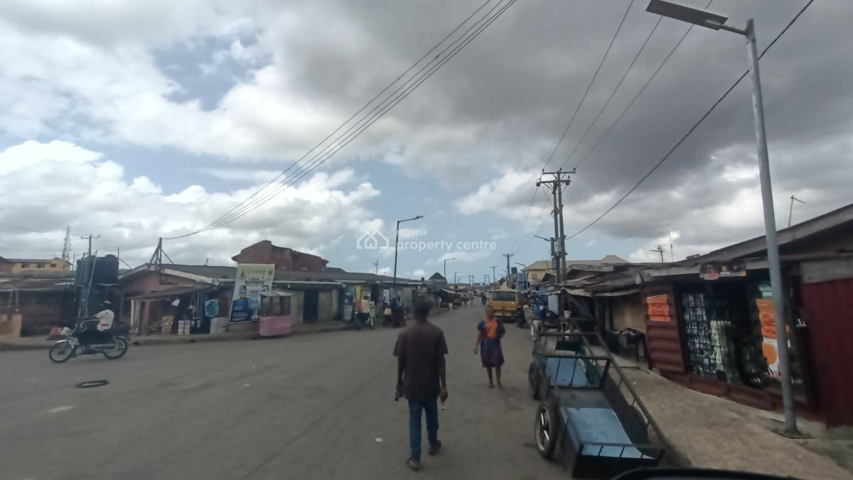 a Story Building on Full Plot of Land, Via. Iyano Ipaja Dopemu Road, Iyana Ipaja, Ipaja, Lagos, Block of Flats for Sale
