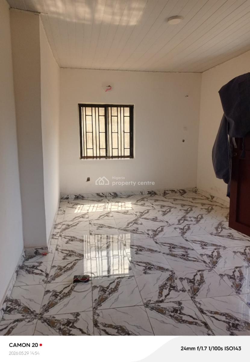 a  Newly Renovated 2bedroom in a Secure Estate, Greenville Estate, Badore Ajah, Badore, Ajah, Lagos, Flat / Apartment for Rent