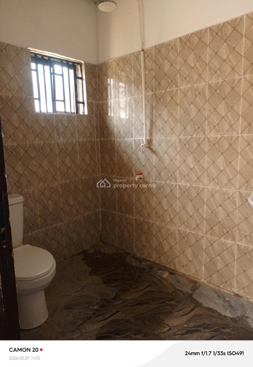 a  Newly Renovated 2bedroom in a Secure Estate, Greenville Estate, Badore Ajah, Badore, Ajah, Lagos, Flat / Apartment for Rent