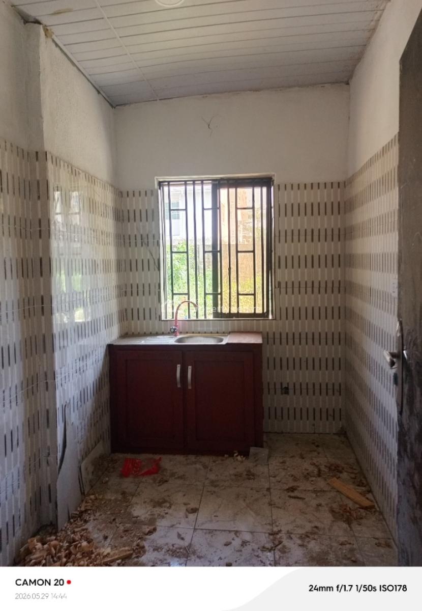 a  Newly Renovated 2bedroom in a Secure Estate, Greenville Estate, Badore Ajah, Badore, Ajah, Lagos, Flat / Apartment for Rent