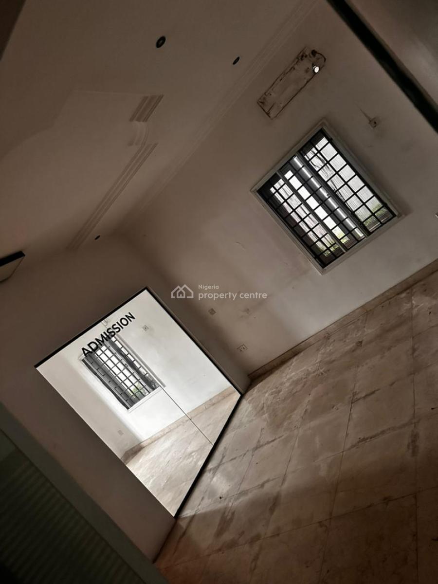 5 Bedroom Fully Detached with 2 Bq, Lekki Phase 1, Lekki, Lagos, Commercial Property for Rent