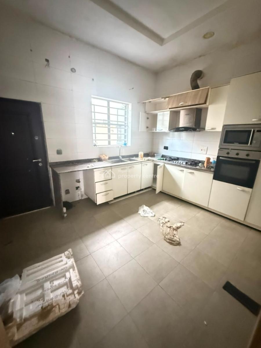 Sweet 4 Bedroom Terrace Duplex, Gra, Ikota, Lekki, Lagos, Flat / Apartment for Rent