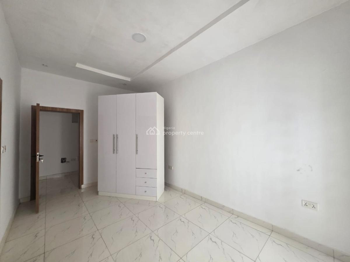 Amazingly Built 4 Bedroom Apartment with Bq  Elevator,  Cinema, Lekki Phase 1 Lagos, Lekki Phase 1, Lekki, Lagos, Flat / Apartment for Sale