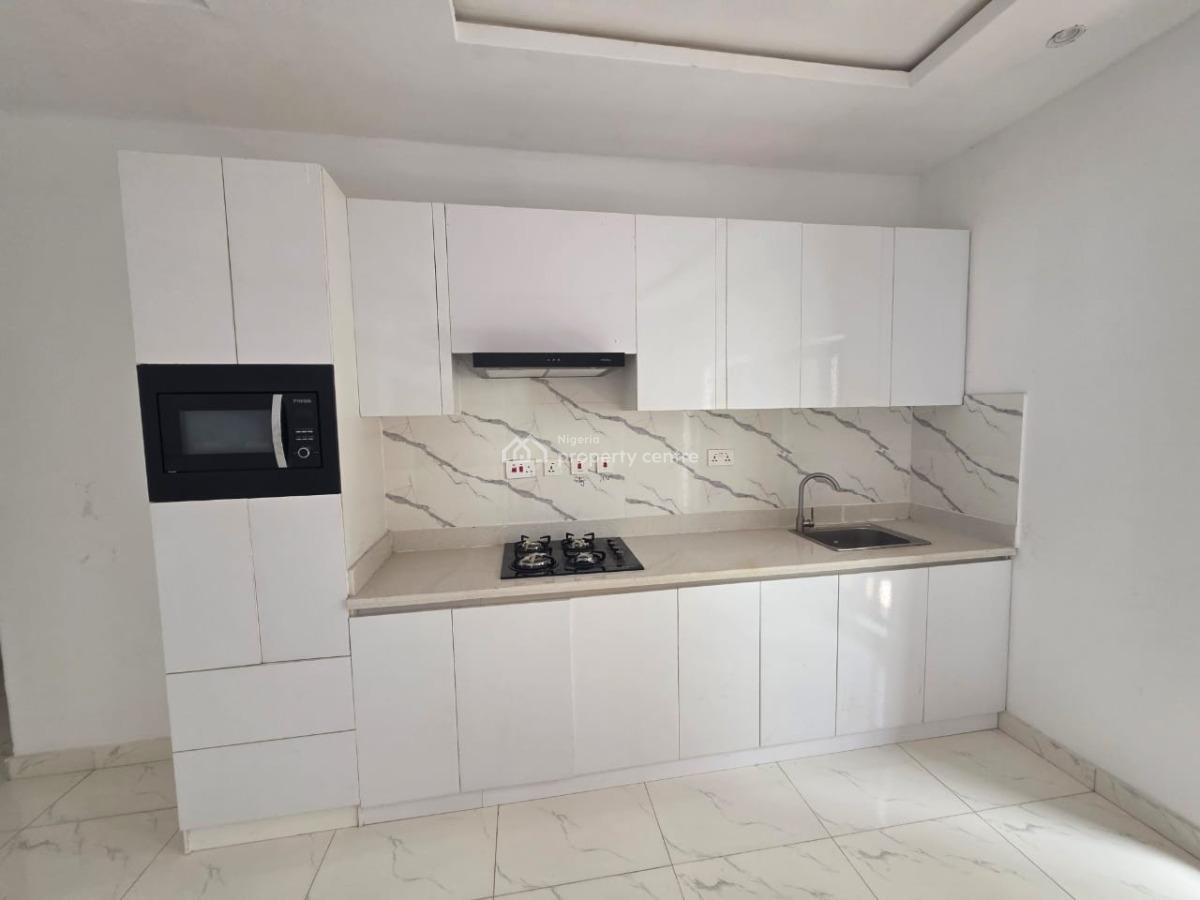 Amazingly Built 4 Bedroom Apartment with Bq  Elevator,  Cinema, Lekki Phase 1 Lagos, Lekki Phase 1, Lekki, Lagos, Flat / Apartment for Sale