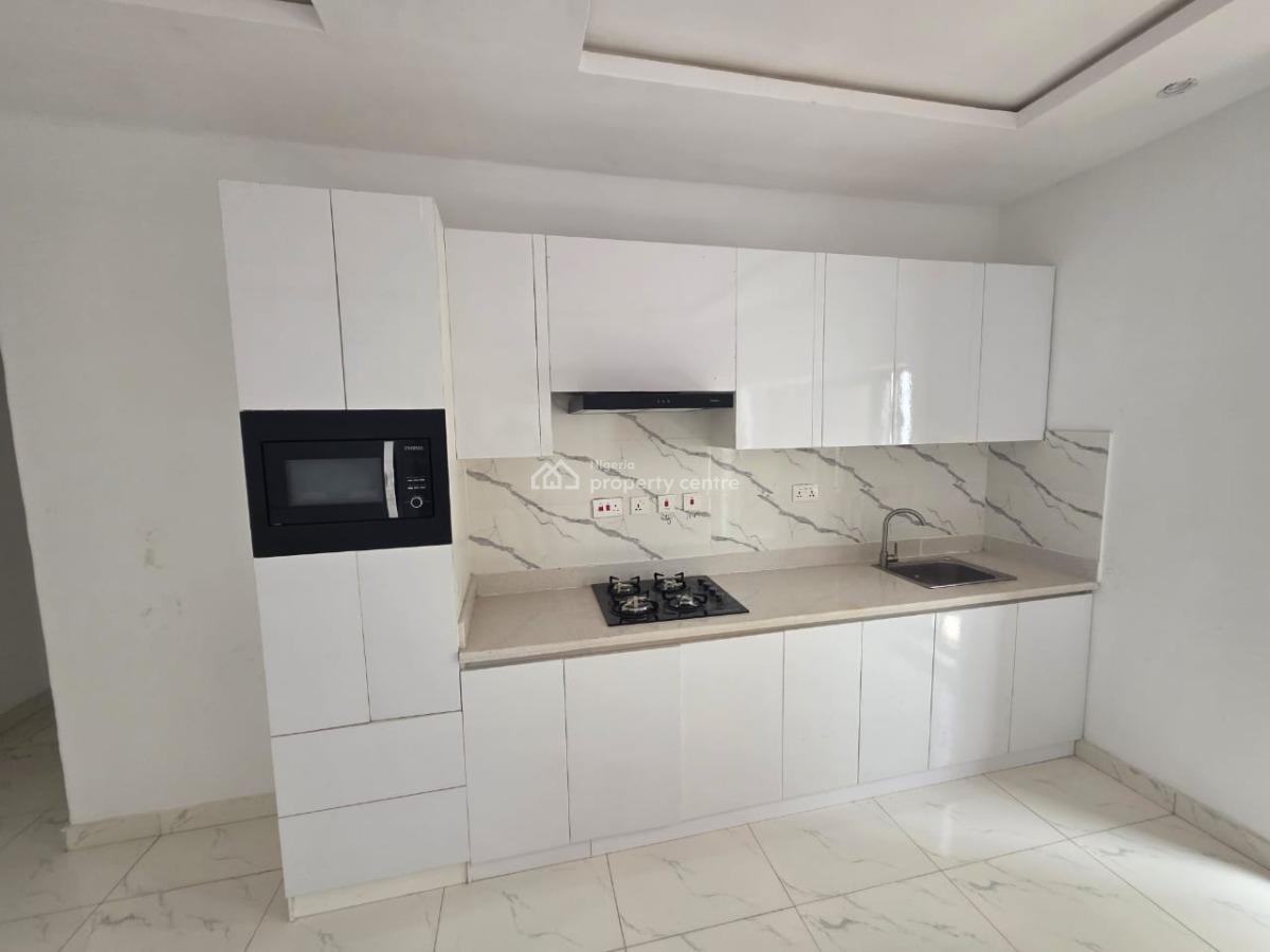 Amazingly Built 4 Bedroom Apartment with Bq  Elevator,  Cinema, Lekki Phase 1 Lagos, Lekki Phase 1, Lekki, Lagos, Flat / Apartment for Sale