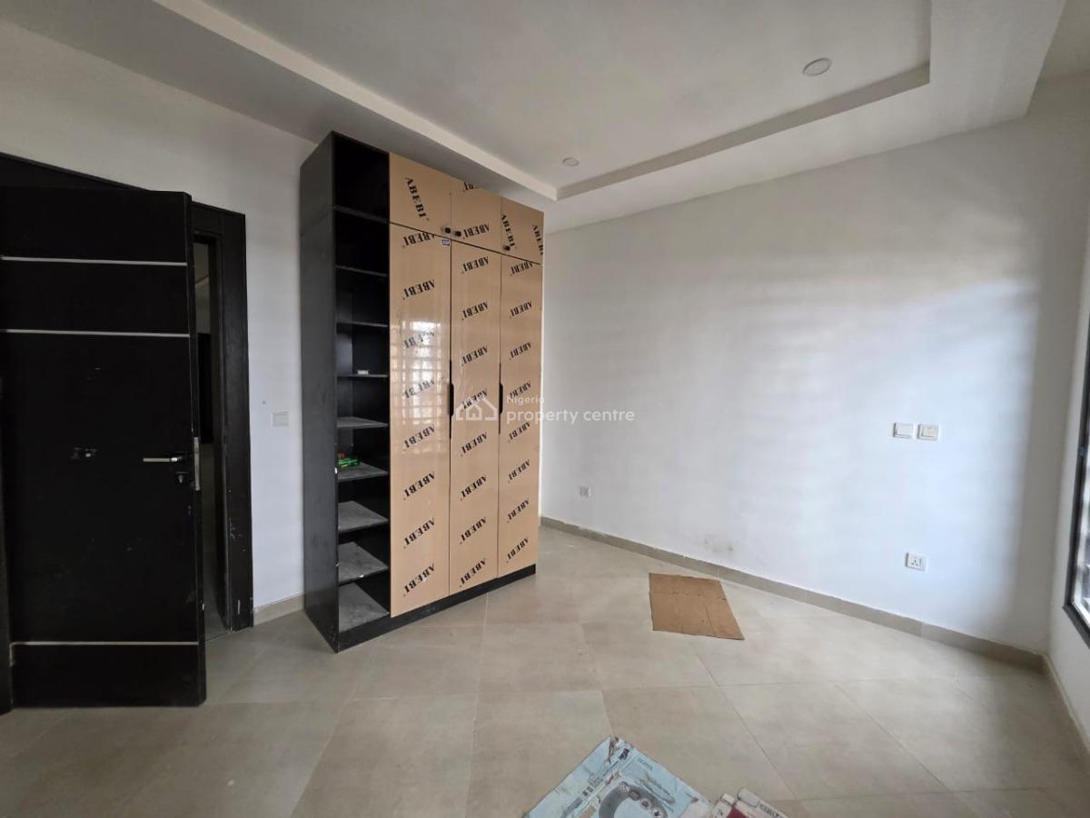 Amazingly Built 4 Bedroom Apartment with Bq  Elevator,  Cinema, Lekki Phase 1 Lagos, Lekki Phase 1, Lekki, Lagos, Flat / Apartment for Sale