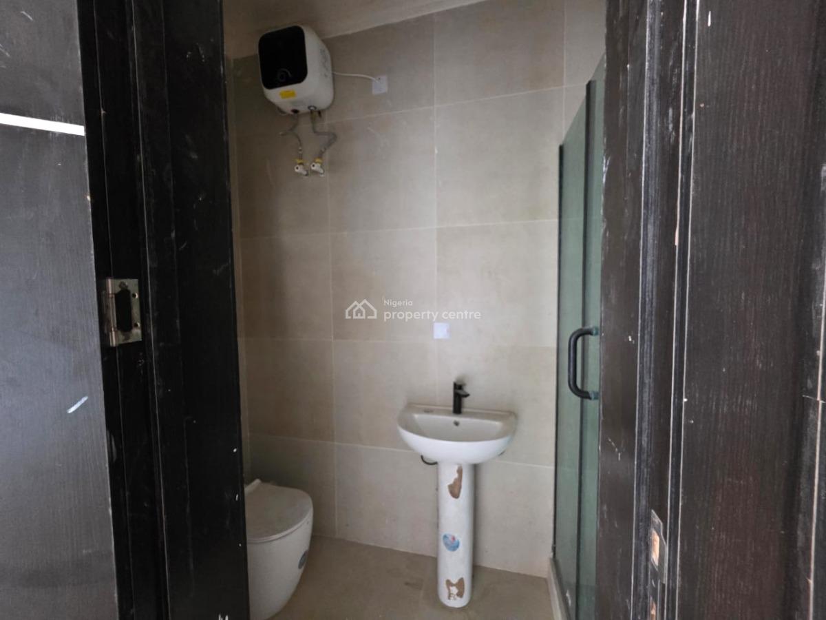 Amazingly Built 4 Bedroom Apartment with Bq  Elevator,  Cinema, Lekki Phase 1 Lagos, Lekki Phase 1, Lekki, Lagos, Flat / Apartment for Sale