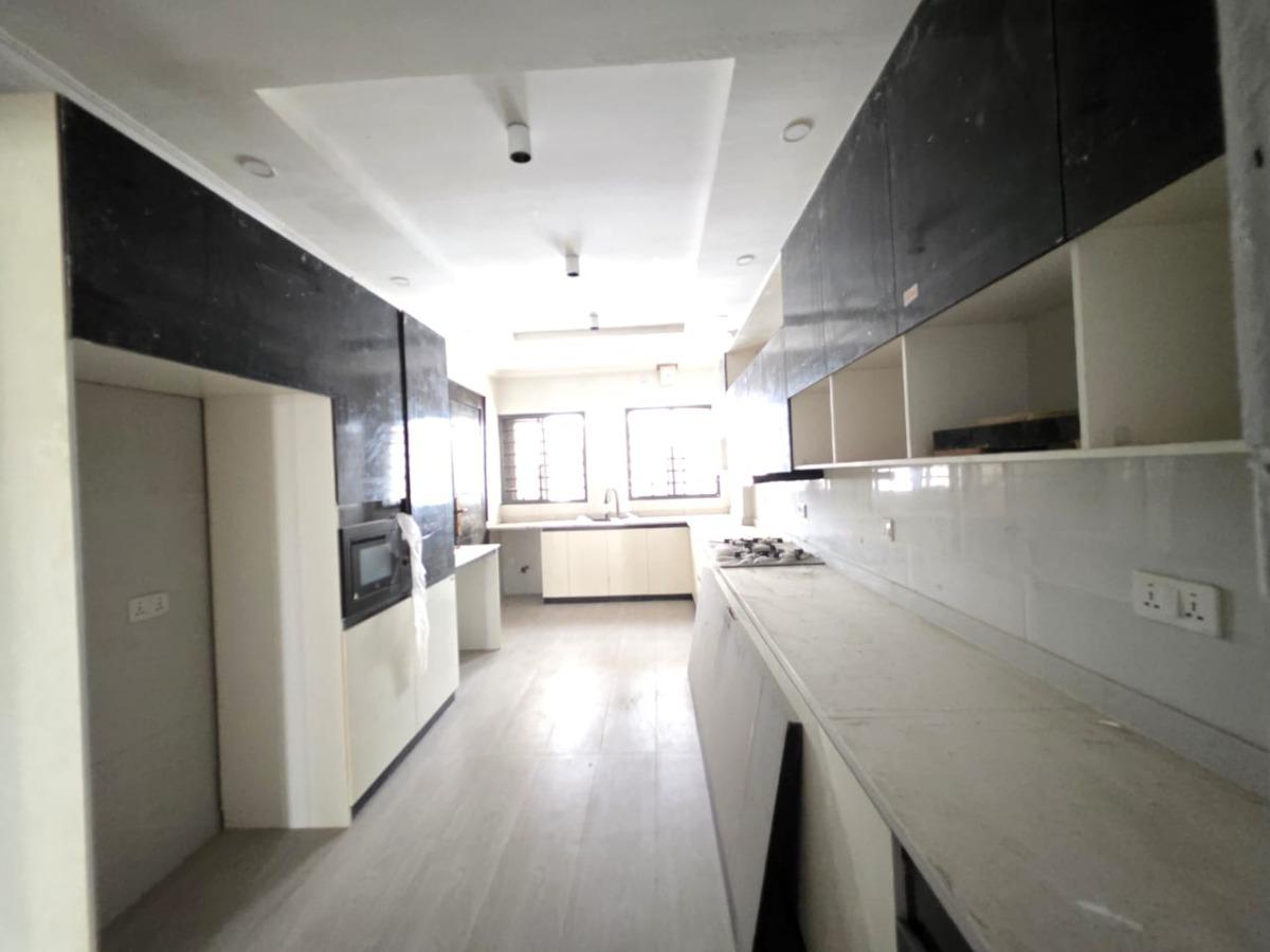 Amazingly Built 4 Bedroom Apartment with Bq  Elevator,  Cinema, Lekki Phase 1 Lagos, Lekki Phase 1, Lekki, Lagos, Flat / Apartment for Sale