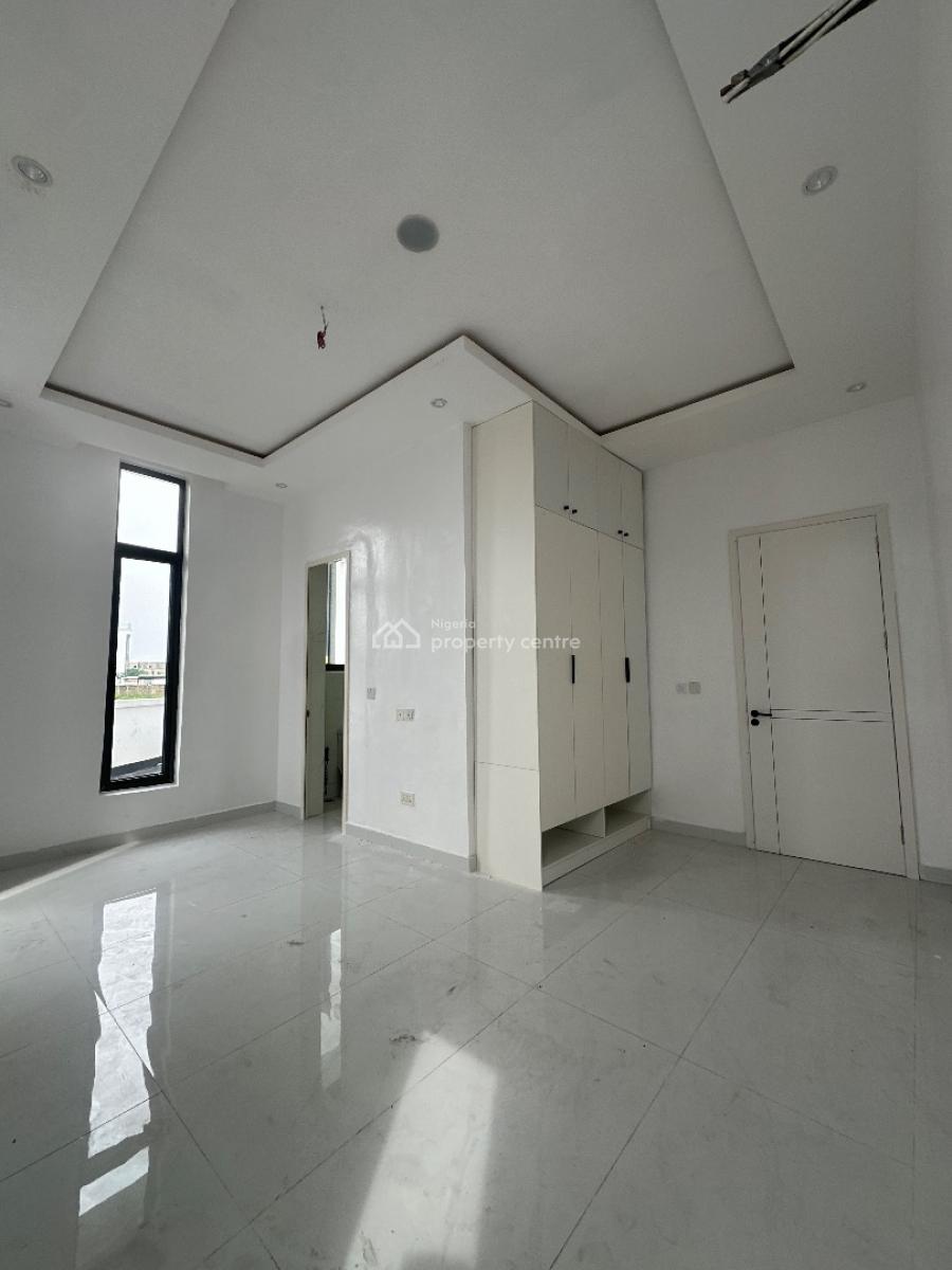 5bedrooms Detached Duplex Available, Royal Gardens Lekki, Lekki, Lagos, Semi-detached Duplex for Sale