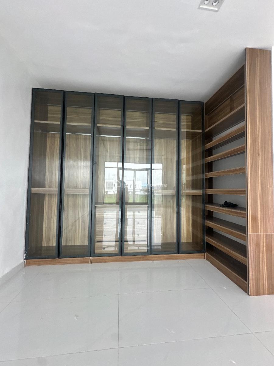 5bedrooms Detached Duplex Available, Royal Gardens Lekki, Lekki, Lagos, Semi-detached Duplex for Sale