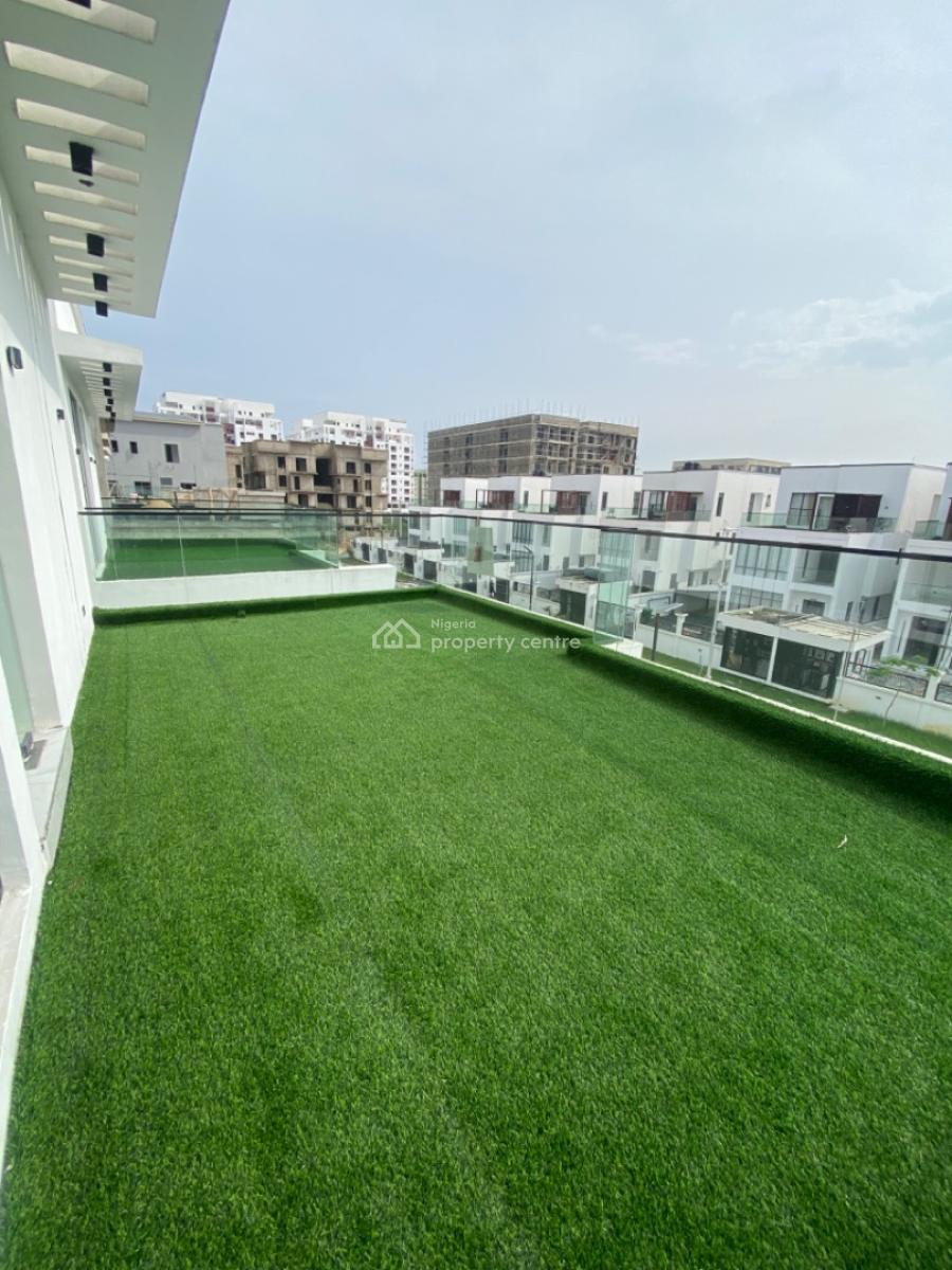 a Contemporary 5 Bedrooms Standard Alone Duplex, Lekki :gated Estate, Lekki Phase 1, Lekki, Lagos, Detached Duplex for Sale