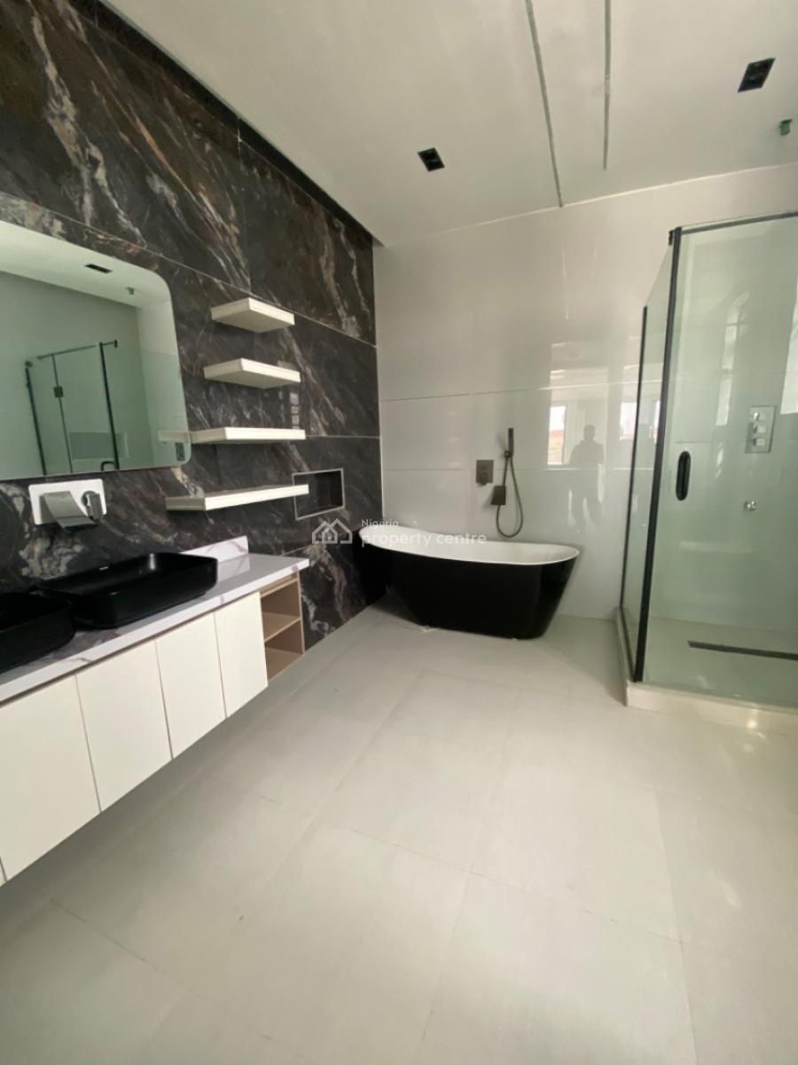 a Contemporary 5 Bedrooms Standard Alone Duplex, Lekki :gated Estate, Lekki Phase 1, Lekki, Lagos, Detached Duplex for Sale
