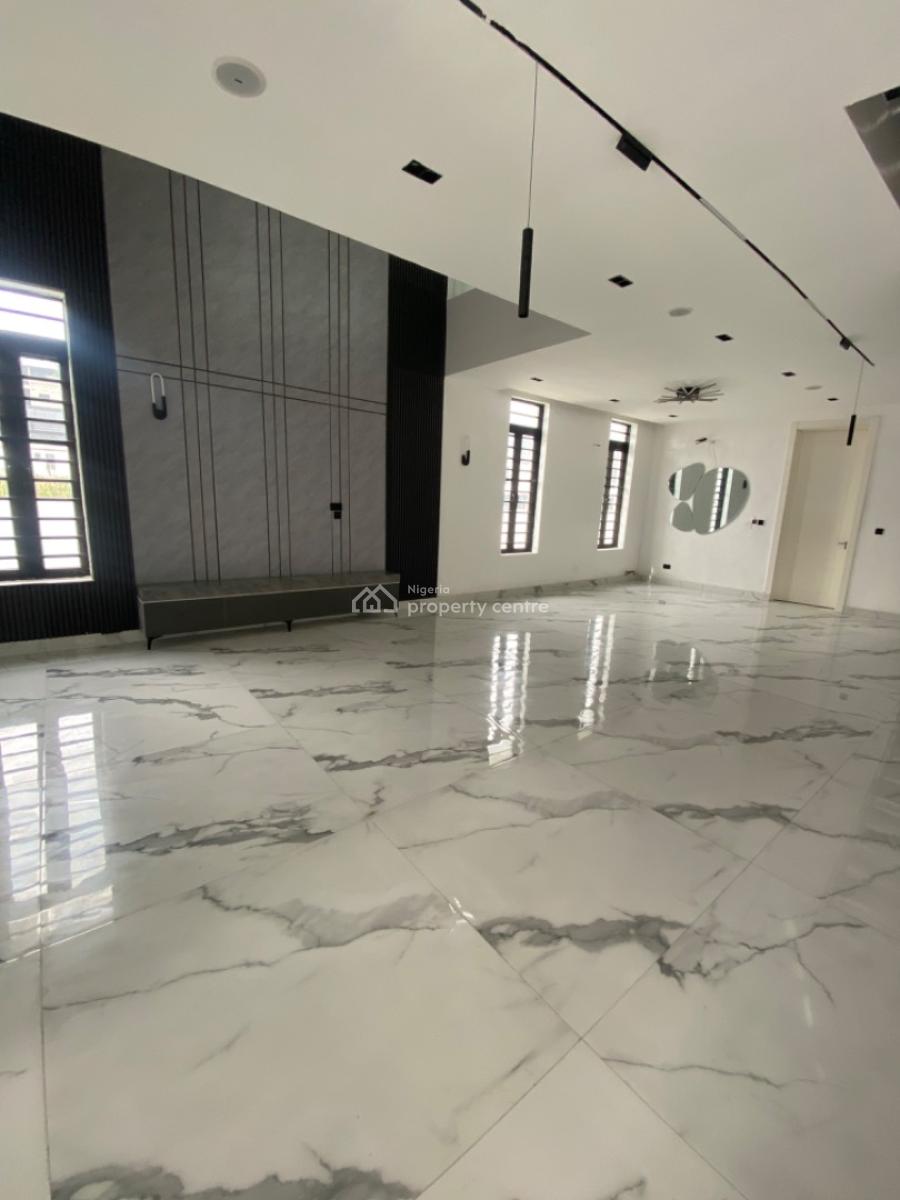 a Contemporary 5 Bedrooms Standard Alone Duplex, Lekki :gated Estate, Lekki Phase 1, Lekki, Lagos, Detached Duplex for Sale